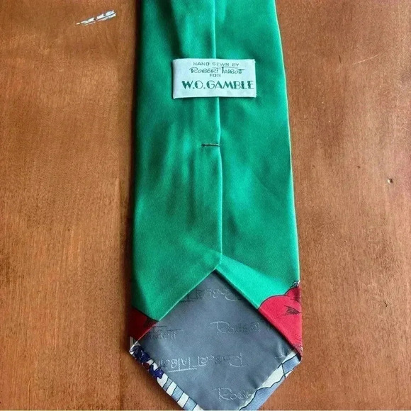 Robert Talbott Christmas Santa Men’s Tie 4” x 56” Vintage - Picture 5 of 6